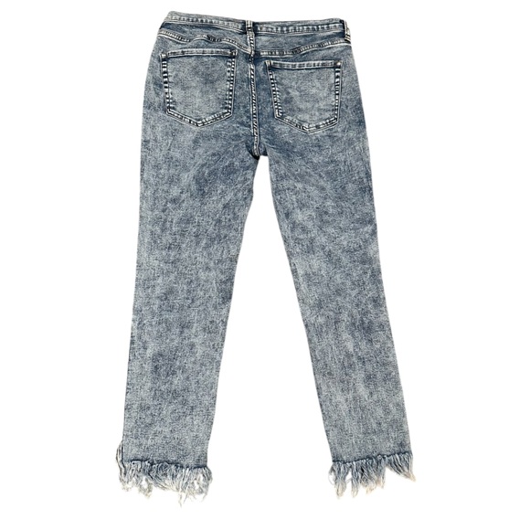 FREE PEOPLE FRAYED RAW HEM ACID WASH Women's Distressed Blue Jeans 30 - Picture 4 of 9